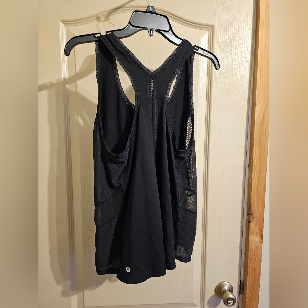 Fake Lululemon Work Out Tank Top. No Size Tag But Measurments Match XS Black
